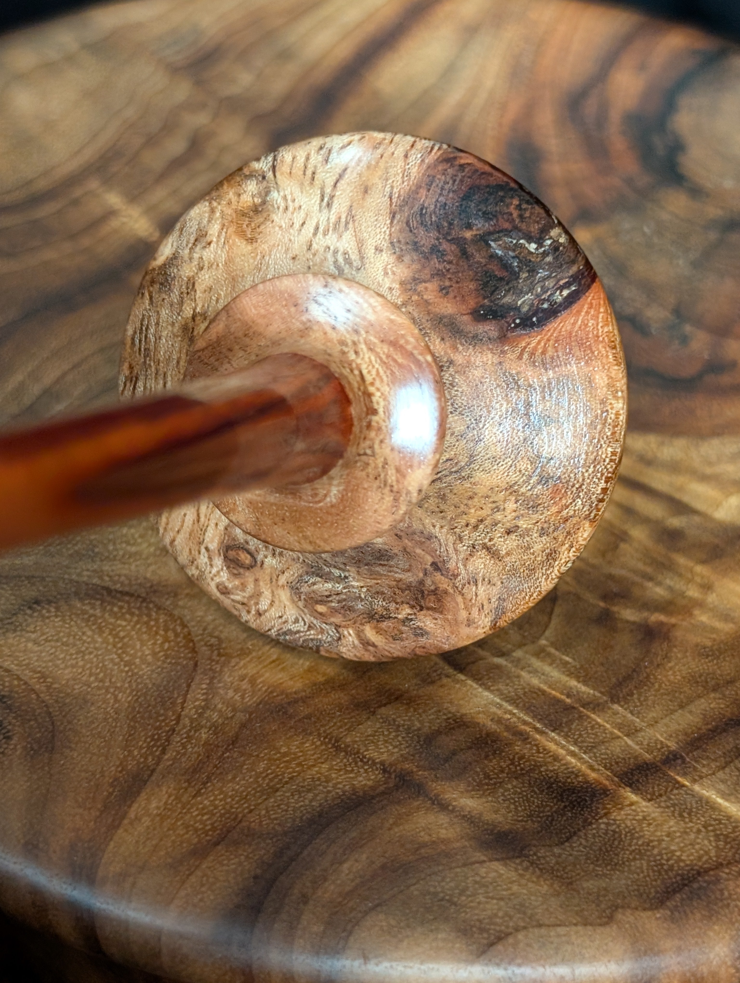 9" Weru Burl "Tibeadan" Support Spindle