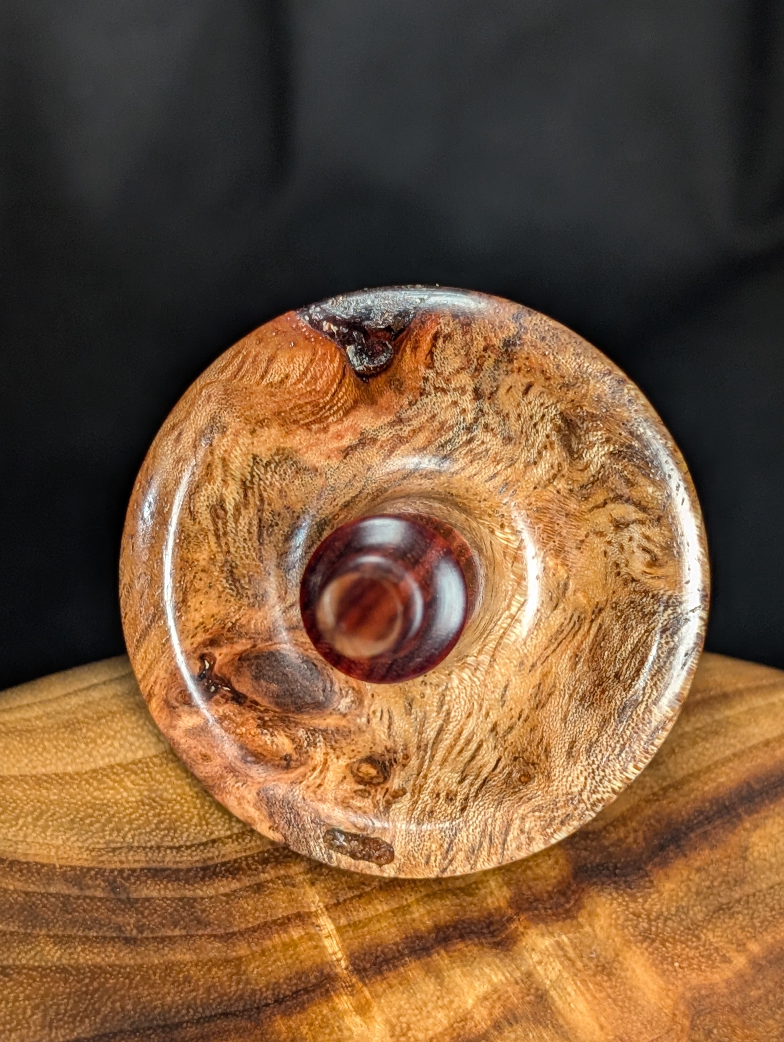 9" Weru Burl "Tibeadan" Support Spindle