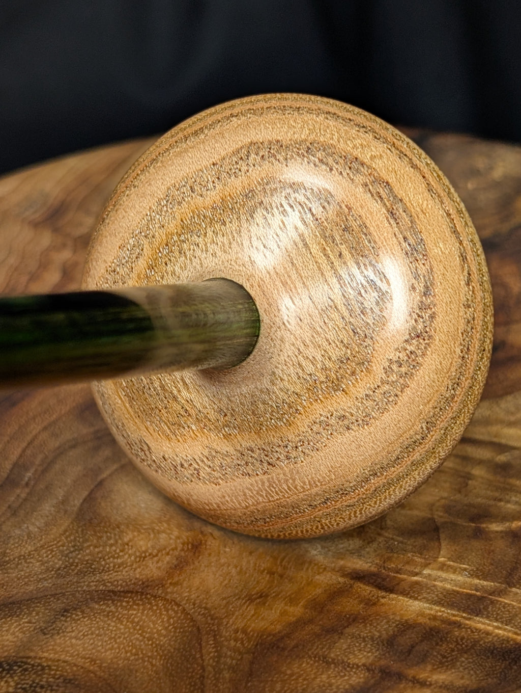 China Berry Tibetan Support Spindle