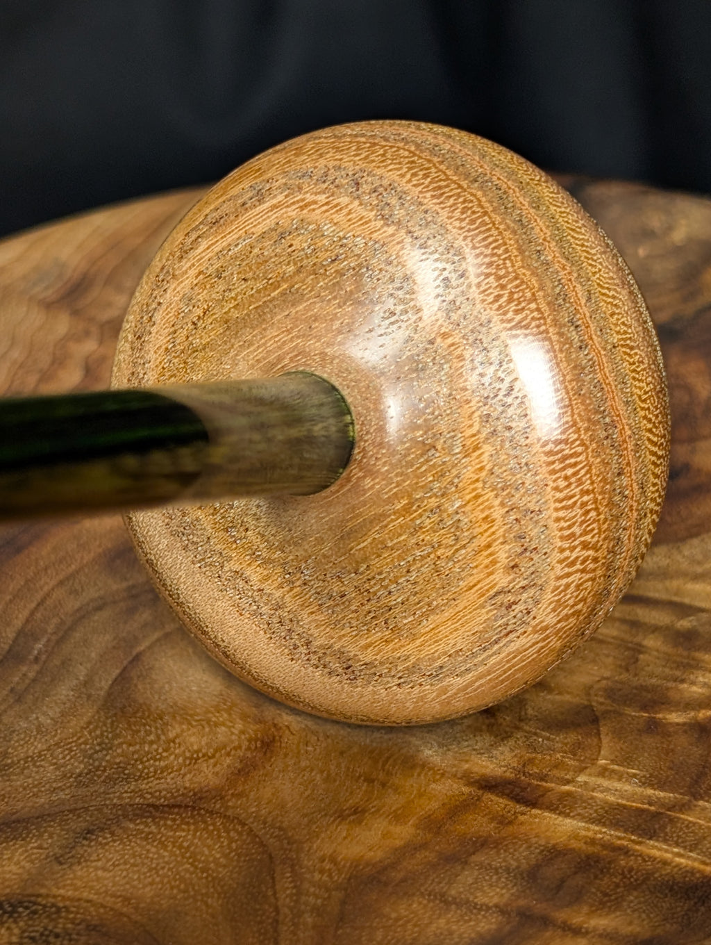 China Berry Tibetan Support Spindle